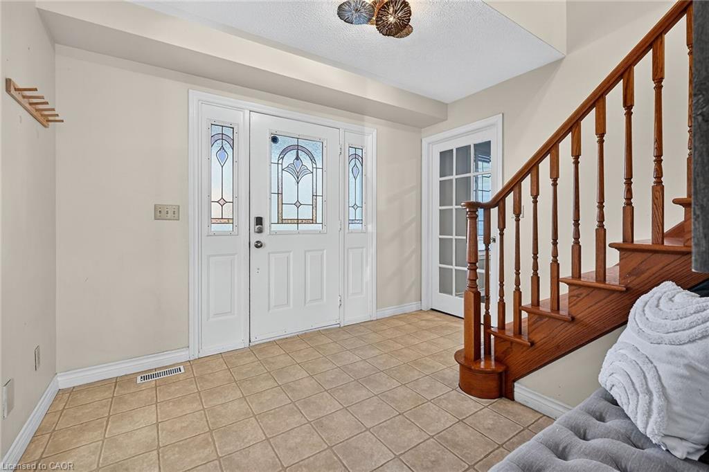 8 Talbot Road Property Photo 35