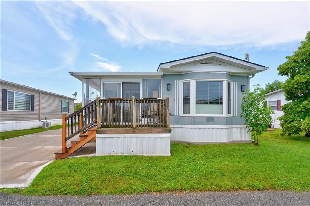 267-3033 Townline Road Property Photo 1