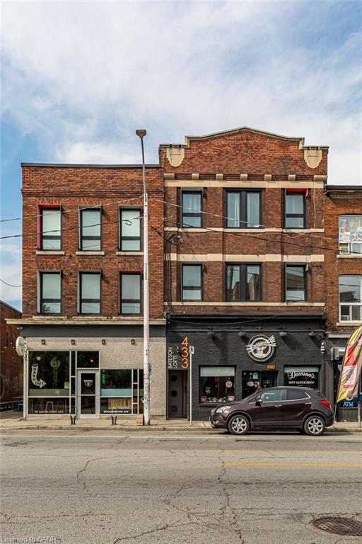 204-433 Barton Street E Property Photo 3