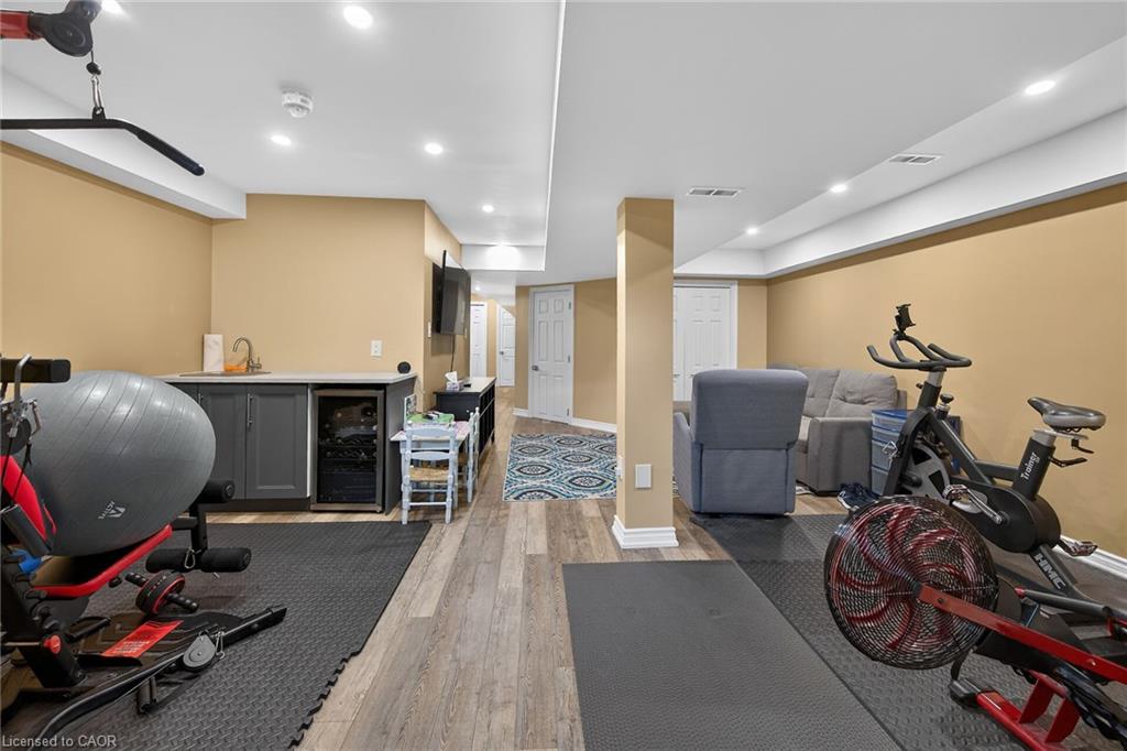 149 Kinsman Drive Property Photo 18