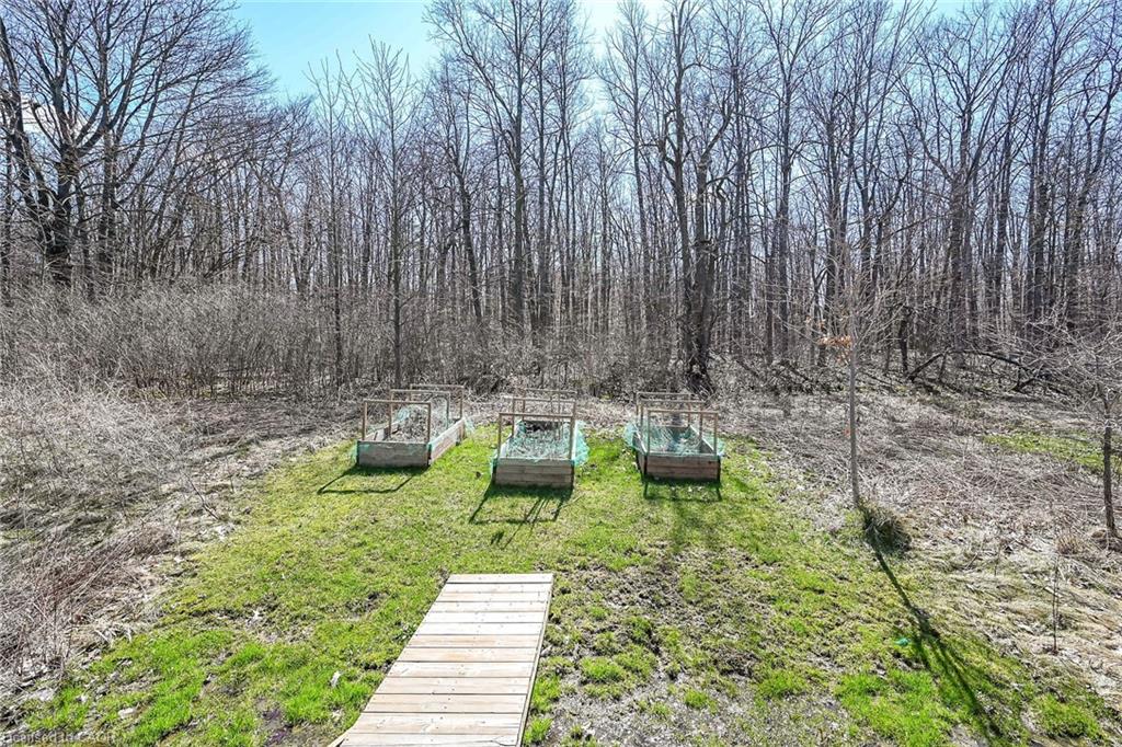 149 Kinsman Drive Property Photo 29
