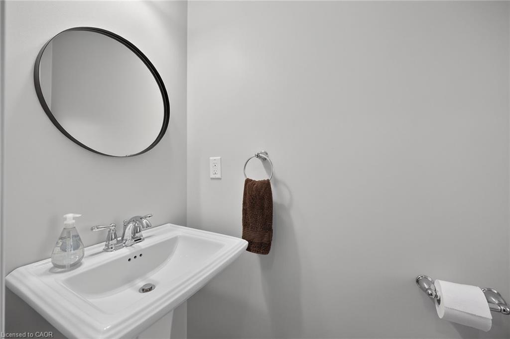 149 Kinsman Drive Property Photo 40