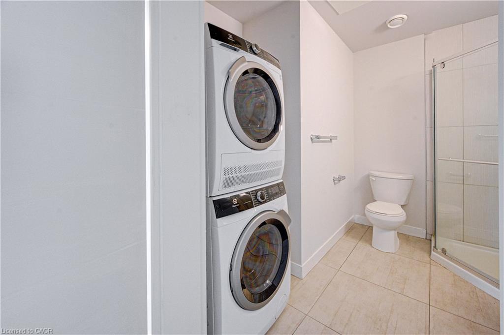 208-251 Hemlock Street Property Photo 20