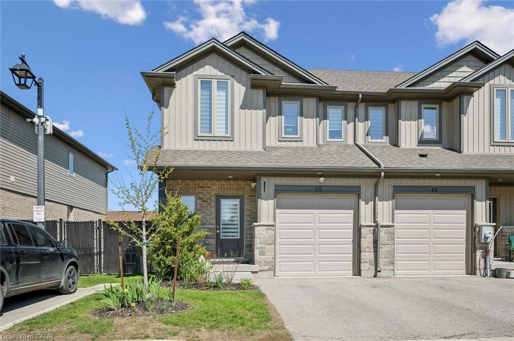 15-1023 Devonshire Avenue Property Photo 2