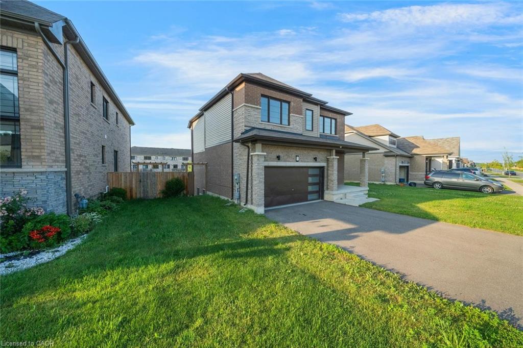 52 Explorer Way Property Photo 2
