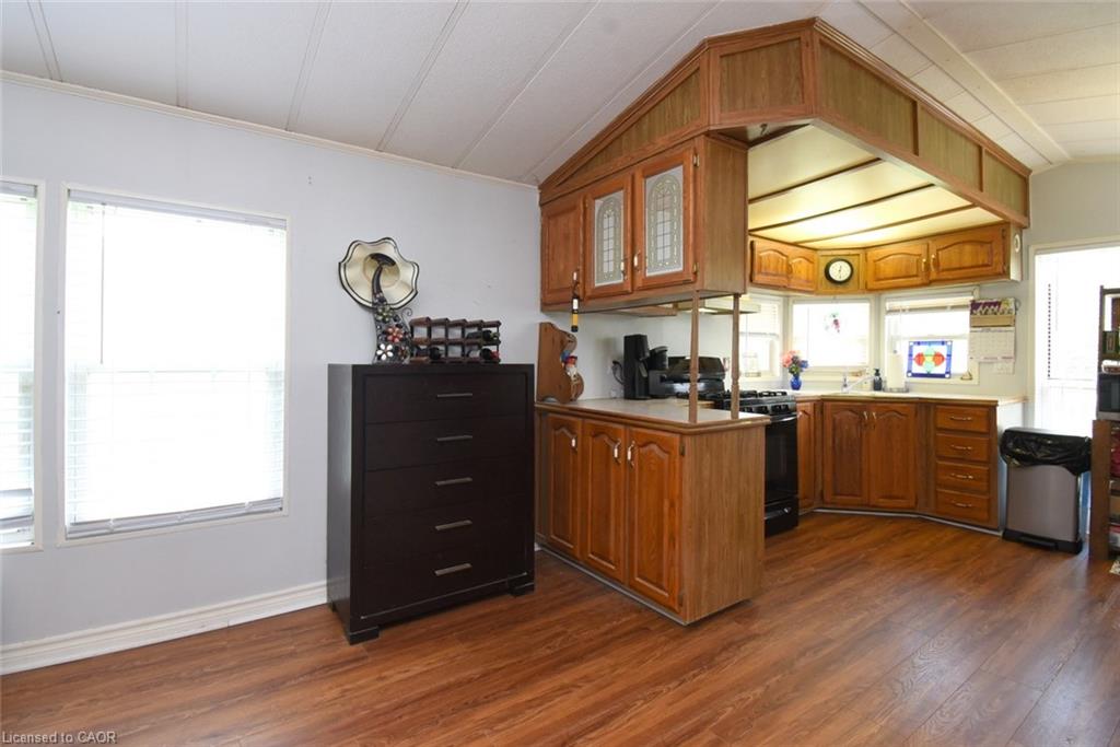 41-2490 Governors Road Property Photo 12