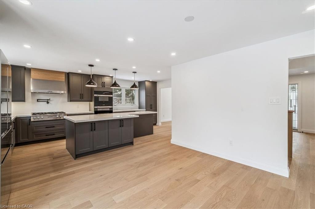 82 Marilyn Street Property Photo 14