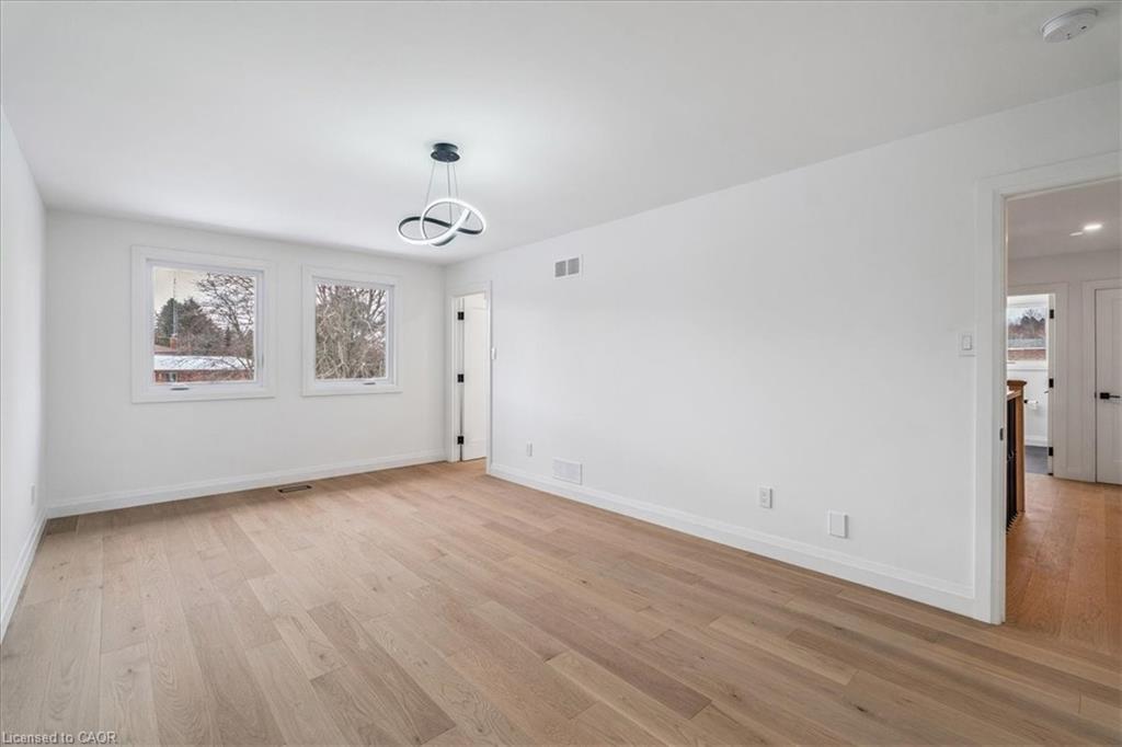 82 Marilyn Street Property Photo 20