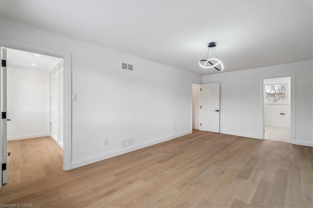 82 Marilyn Street Property Photo 21