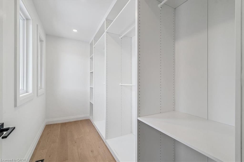 82 Marilyn Street Property Photo 24