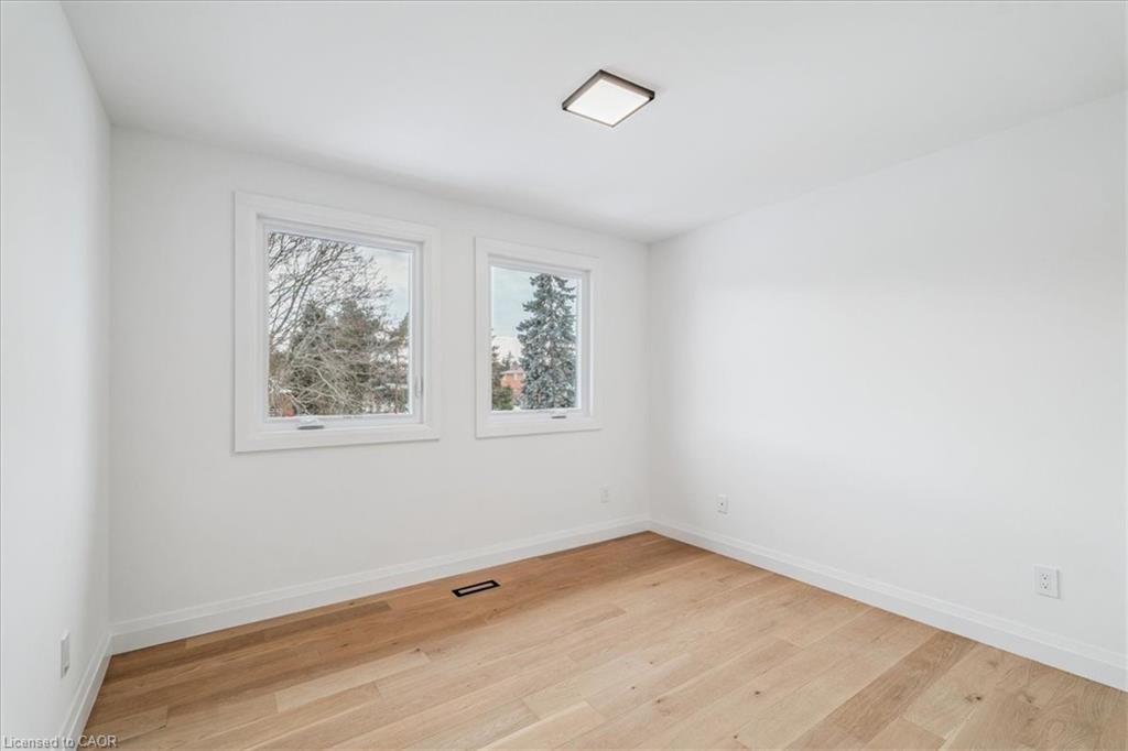 82 Marilyn Street Property Photo 27
