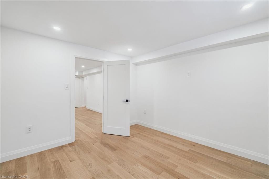 82 Marilyn Street Property Photo 34