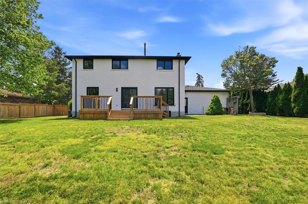 82 Marilyn Street Property Photo 37