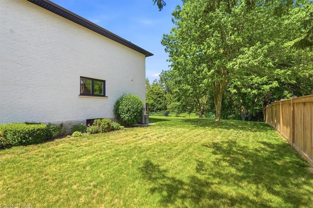 82 Marilyn Street Property Photo 39