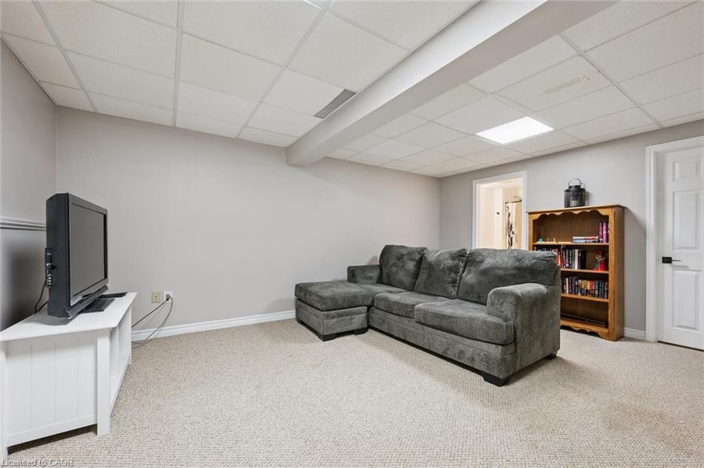 B-315 Mayview Crescent Property Photo 33