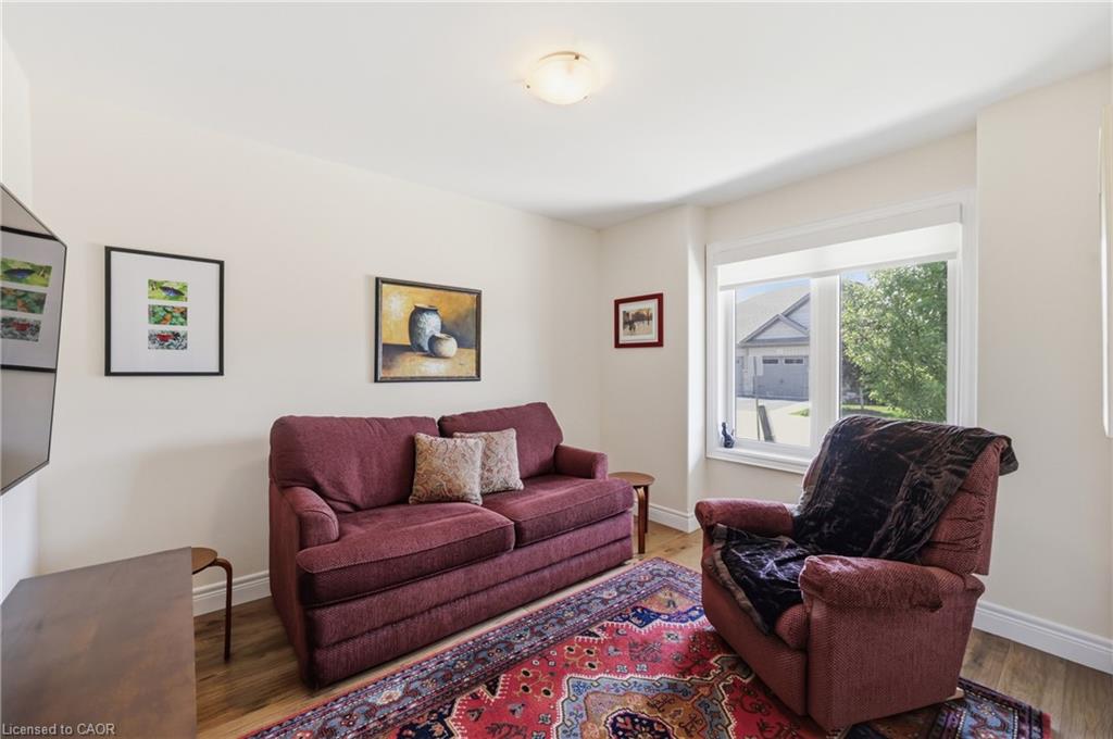 23 Richard Crescent Property Photo 7
