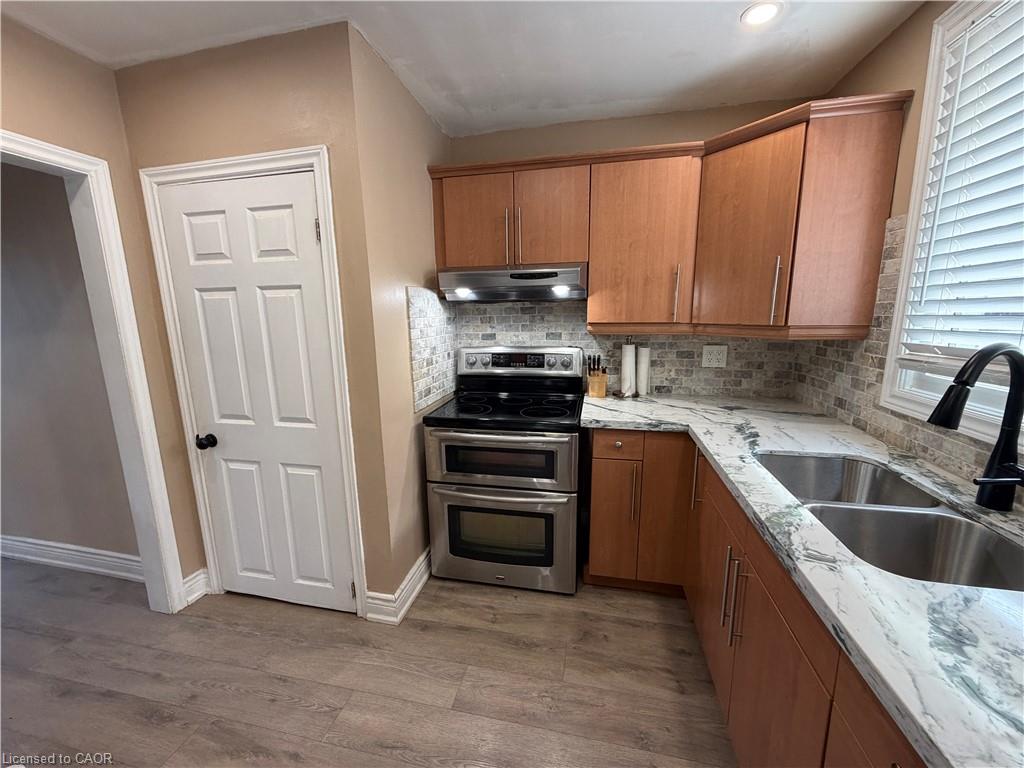 94 Howard Avenue Property Photo 8