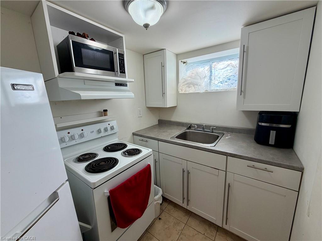 94 Howard Avenue Property Photo 19