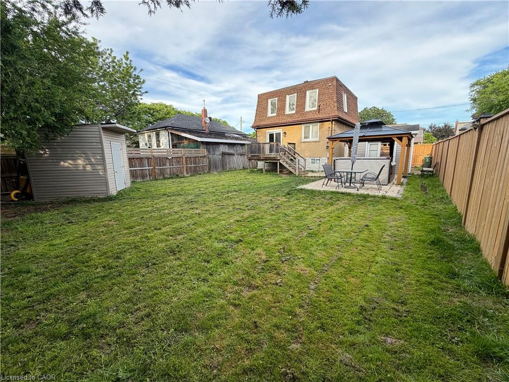 94 Howard Avenue Property Photo 26