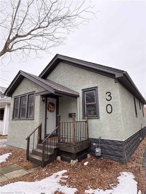 30 Eastchester Avenue Property Photo 1