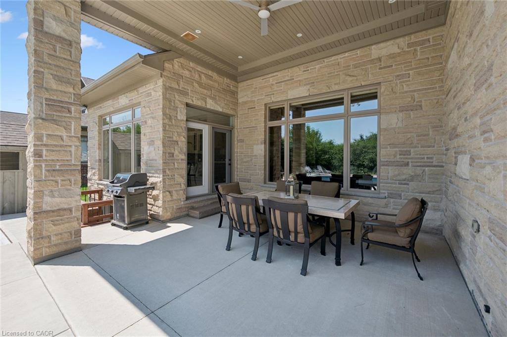 596 Regal Place Property Photo 45