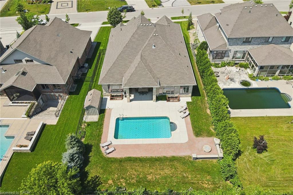 596 Regal Place Property Photo 46