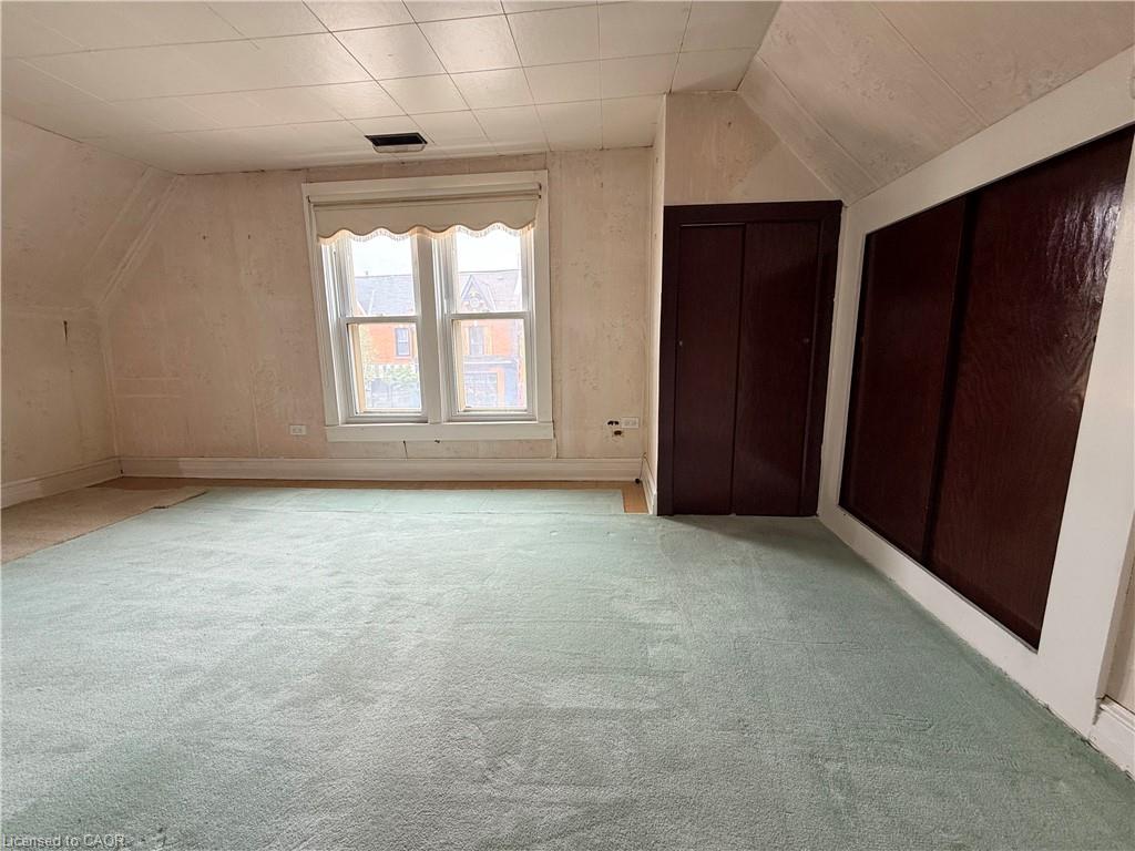 358 Barton Street E Property Photo 22