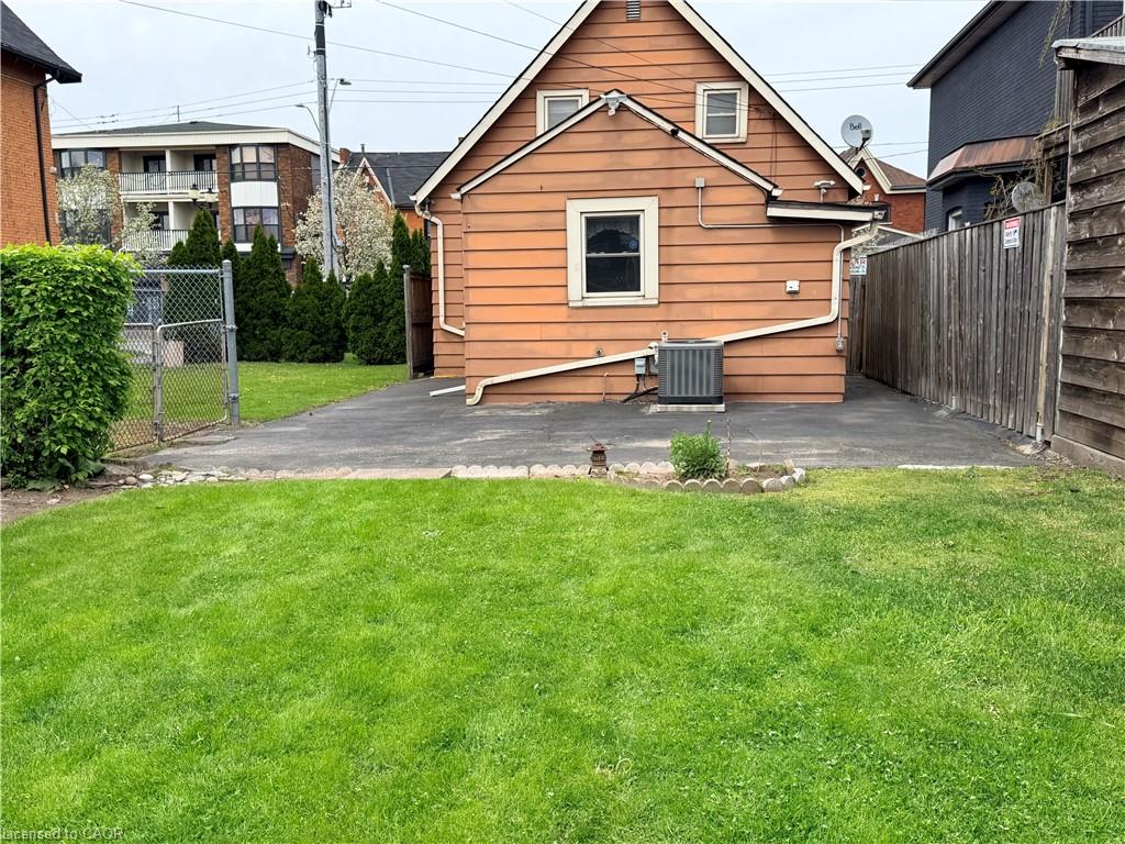 358 Barton Street E Property Photo 30