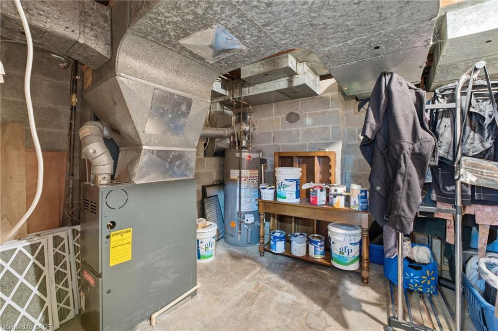 473 Mohawk Road W Property Photo 26
