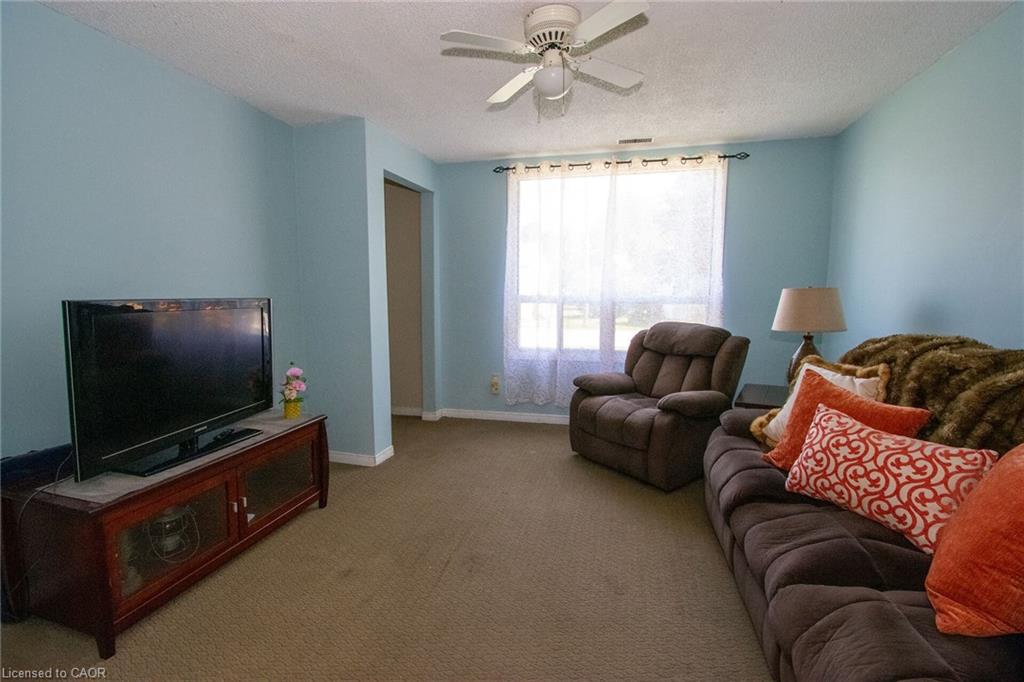 120 Cross Street E Property Photo 8