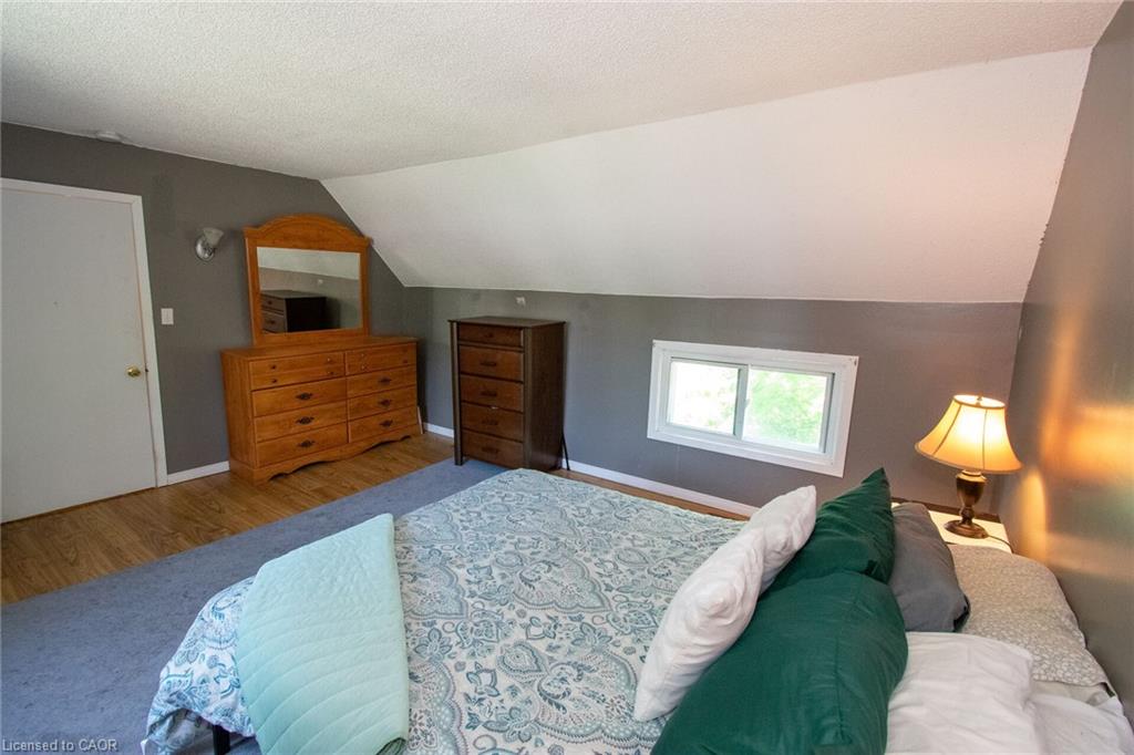 120 Cross Street E Property Photo 30