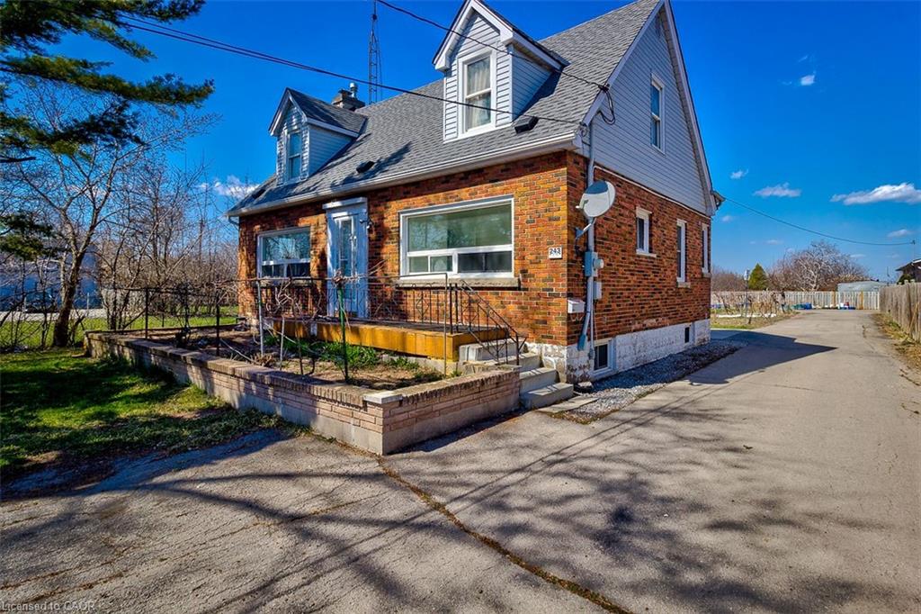 243 8 Highway Property Photo 1