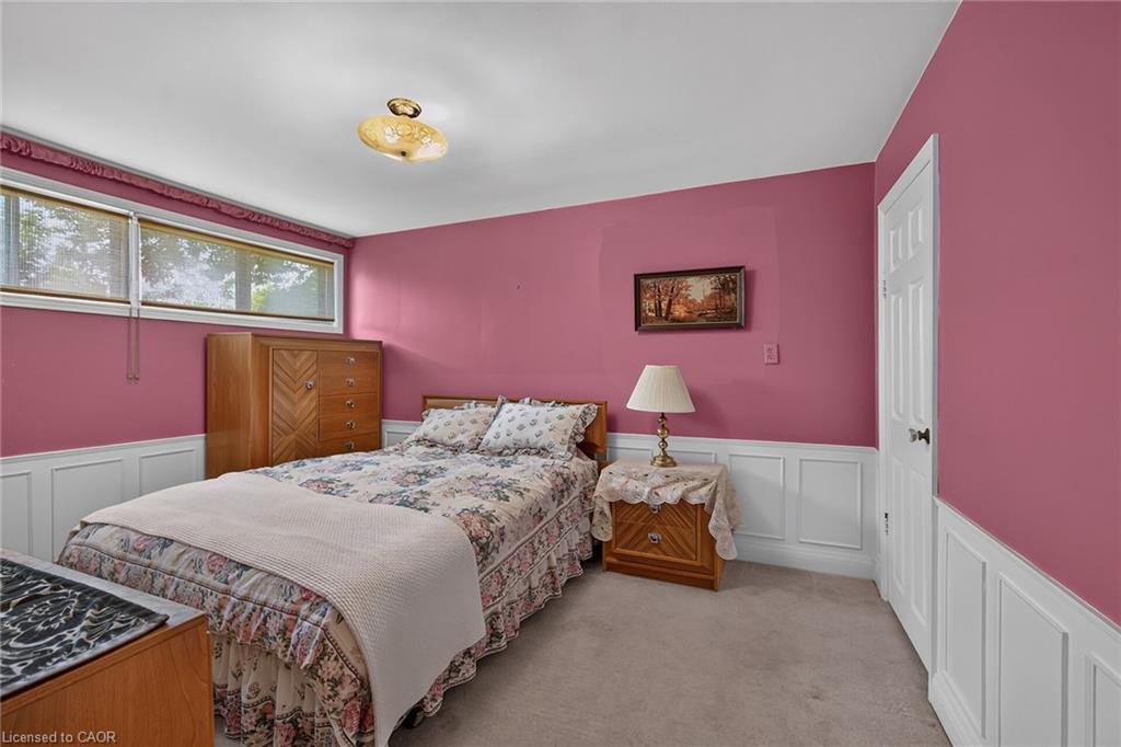 114 Second Road E Property Photo 34
