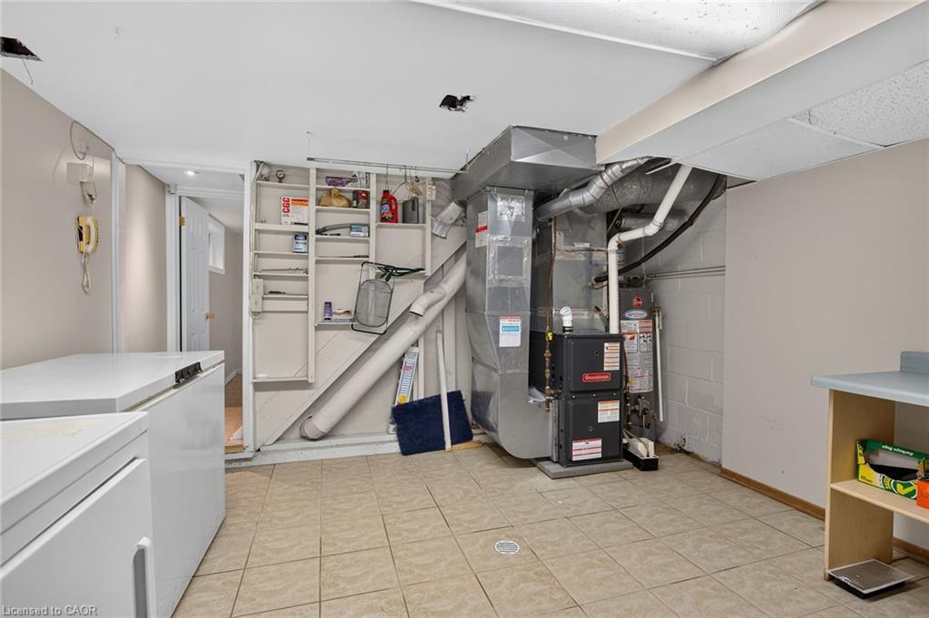 114 Second Road E Property Photo 39