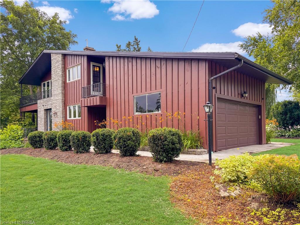 138 Cockshutt Road Property Photo 3