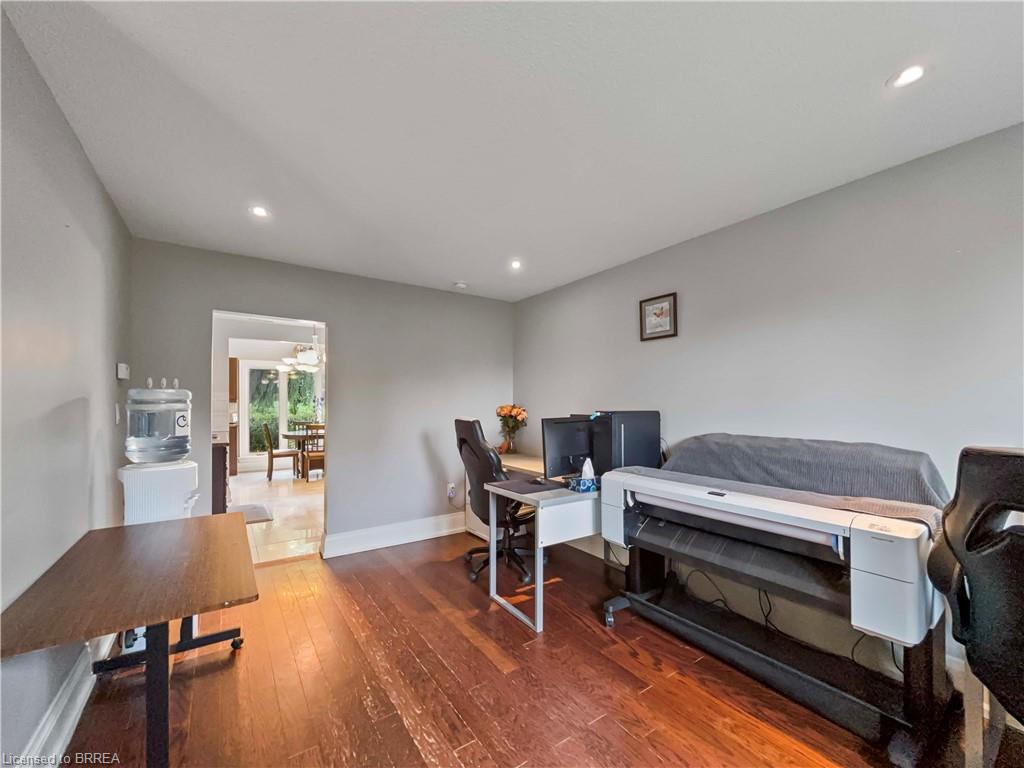 138 Cockshutt Road Property Photo 14
