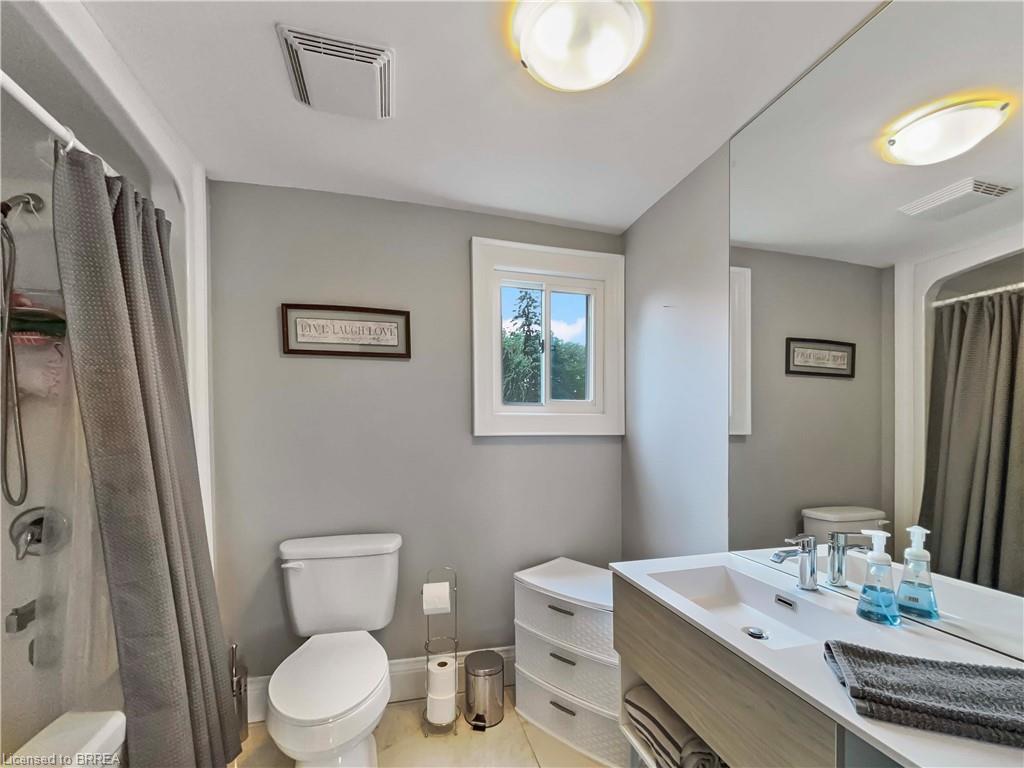 138 Cockshutt Road Property Photo 17