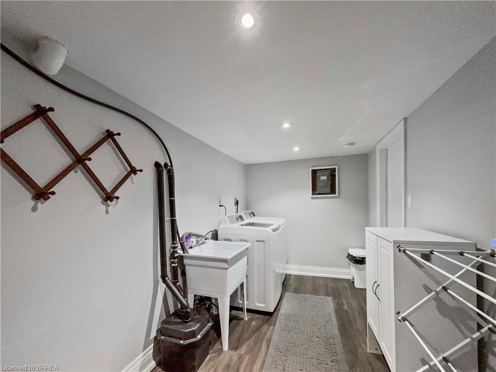 138 Cockshutt Road Property Photo 28