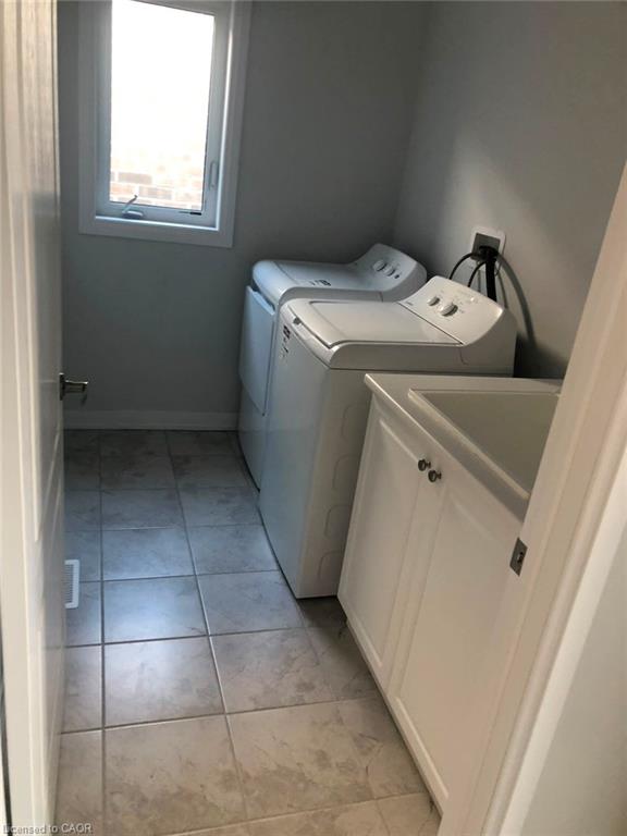 114 Huntingford Trail Property Photo 12