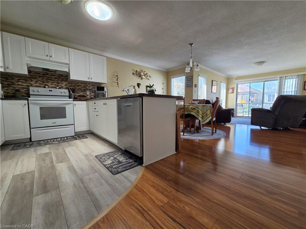 14 Mallard Walk Property Photo 5