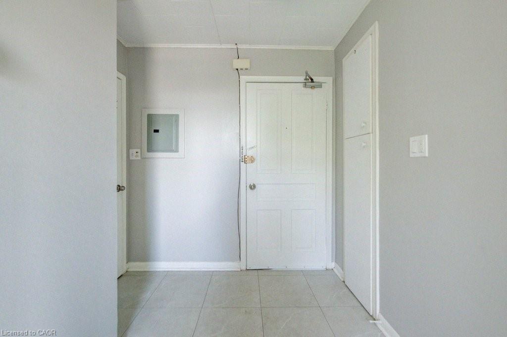 30 Foell Street Property Photo 7
