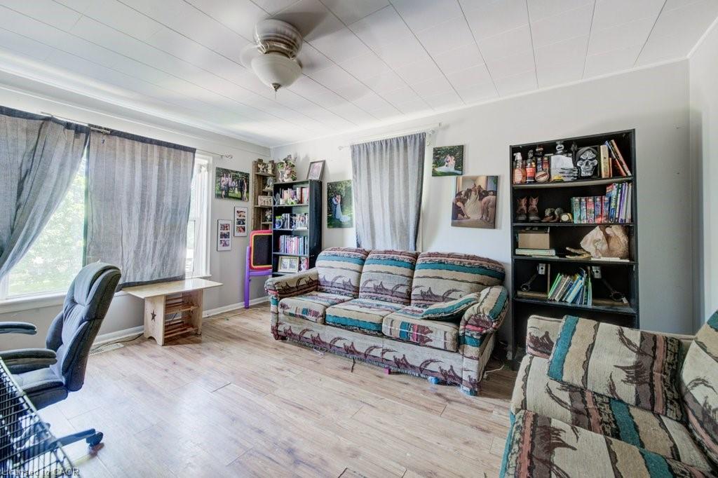 30 Foell Street Property Photo 18