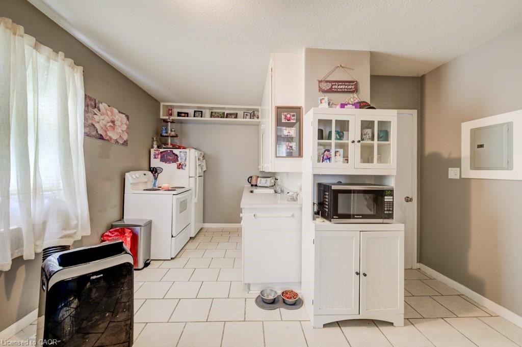 30 Foell Street Property Photo 23