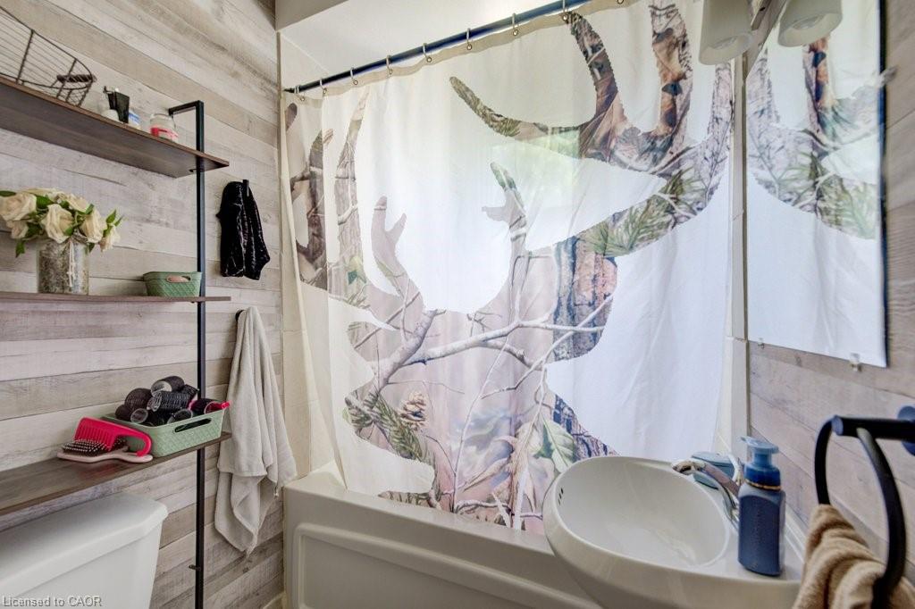 30 Foell Street Property Photo 27