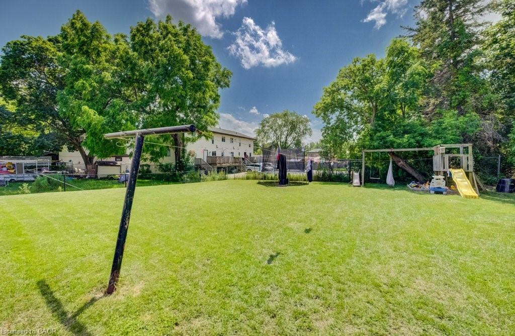 30 Foell Street Property Photo 35