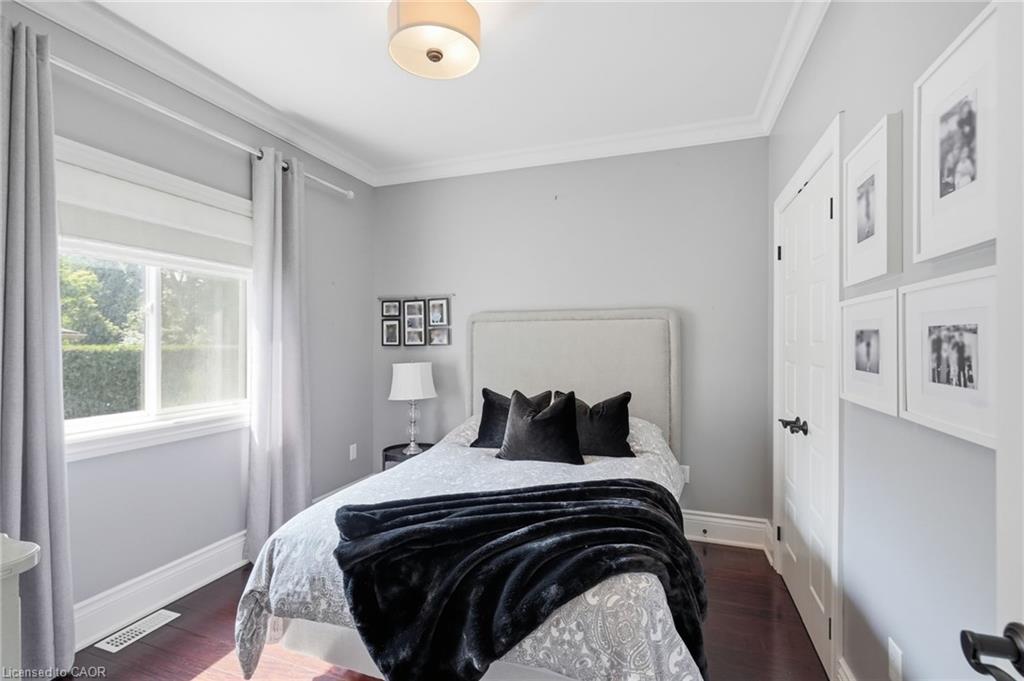 586 Maple Avenue Property Photo 10