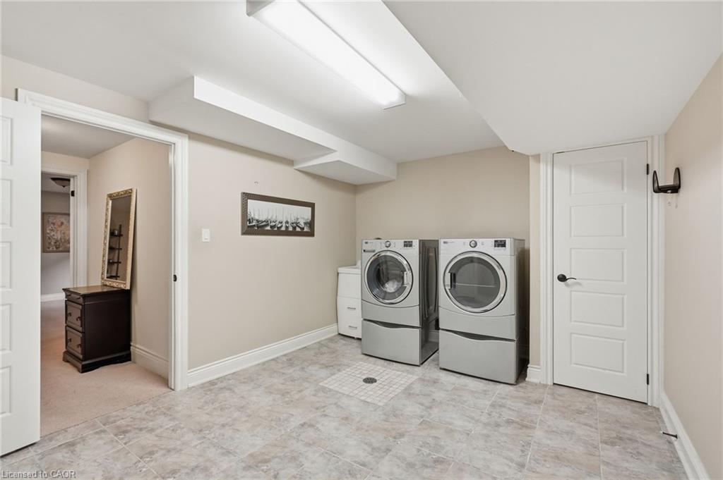 586 Maple Avenue Property Photo 16