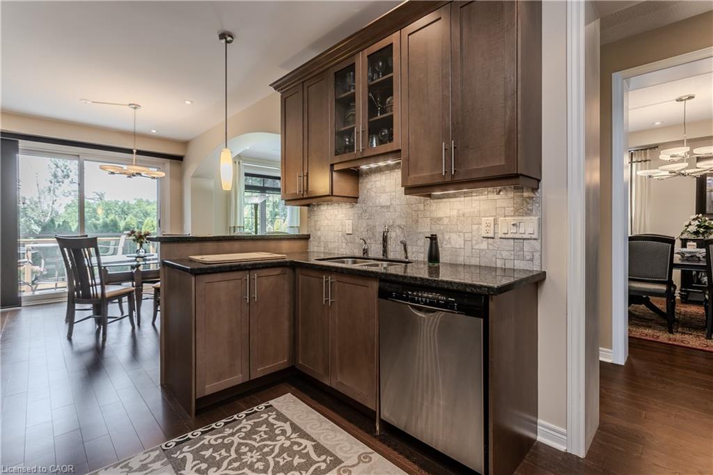2330 Valleyridge Drive Property Photo 12