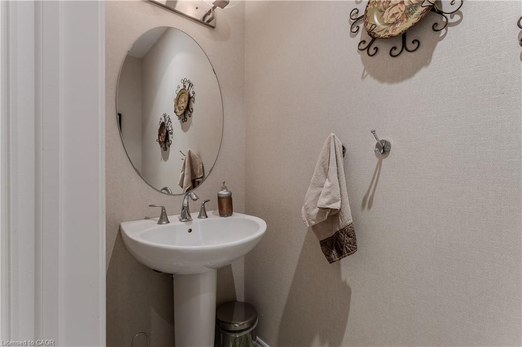2330 Valleyridge Drive Property Photo 19