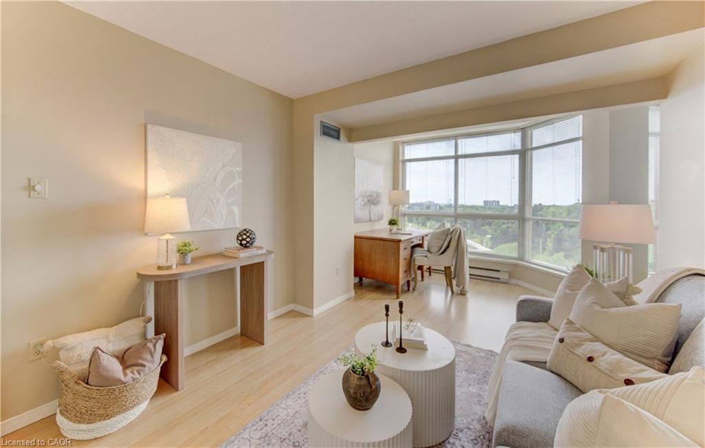 804-1414 King Street E Property Photo 26